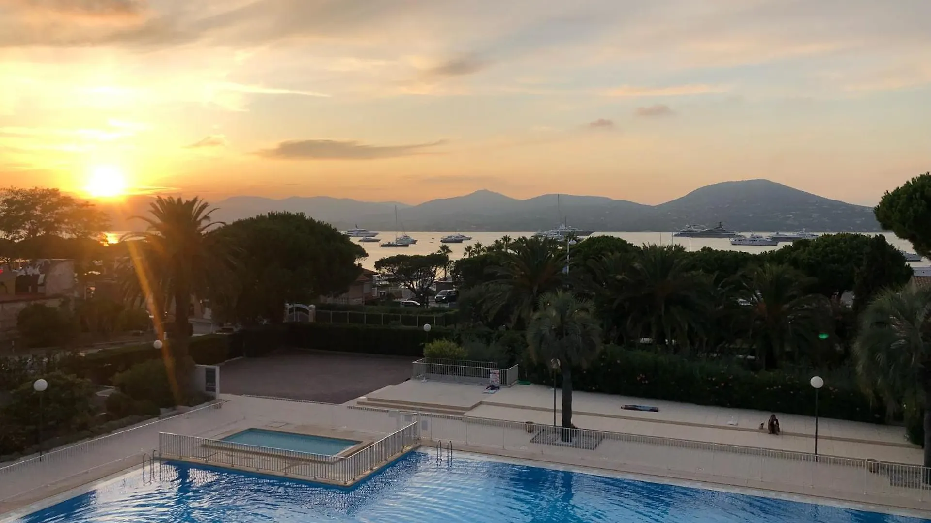 Appartement 60M2 Piscine Au Coeur De Saint-Tropez